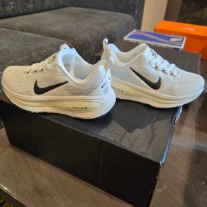 Basket Nike Enfant Blanc